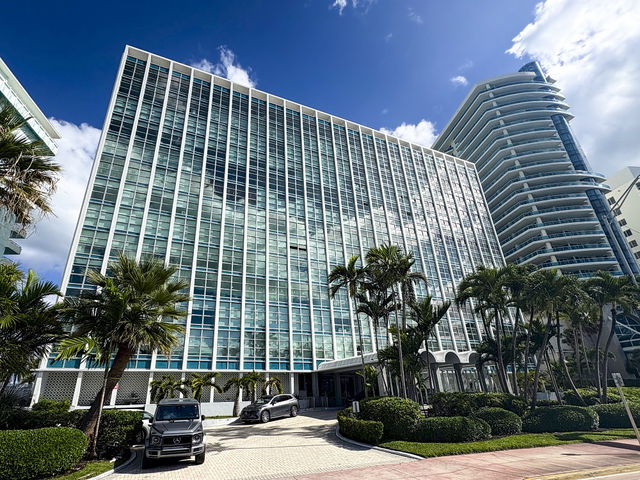 Crystal House  photo 2